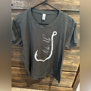 Ladies XXL “Bite Me” gray t-shirt - barely worn